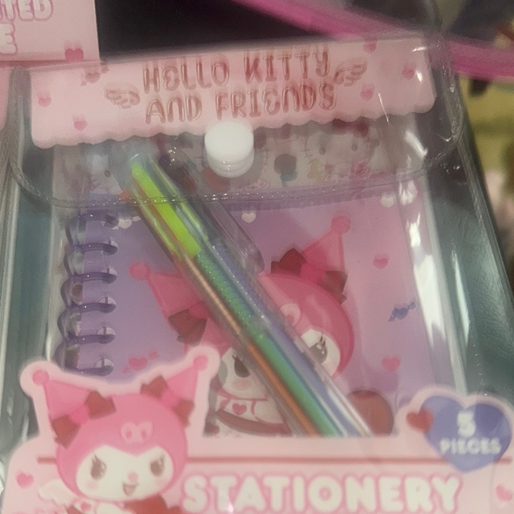 Hello Kitty Stationery NWOT Choose 1 - Picture 3 of 3